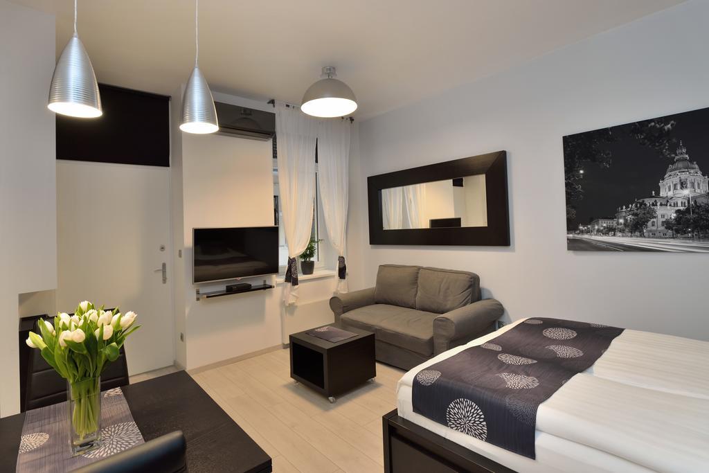 Urban Spirit Apartment Boedapest Kamer foto